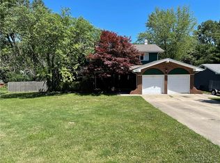 2524 Euel St, Decatur, IL 62521