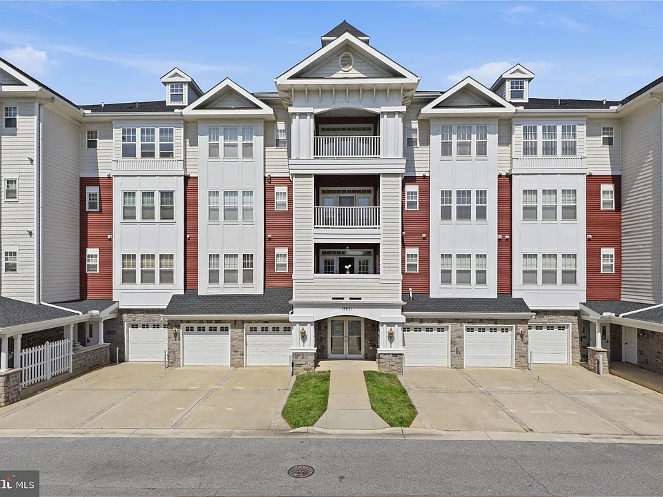 13851 Belle Chasse Blvd #315