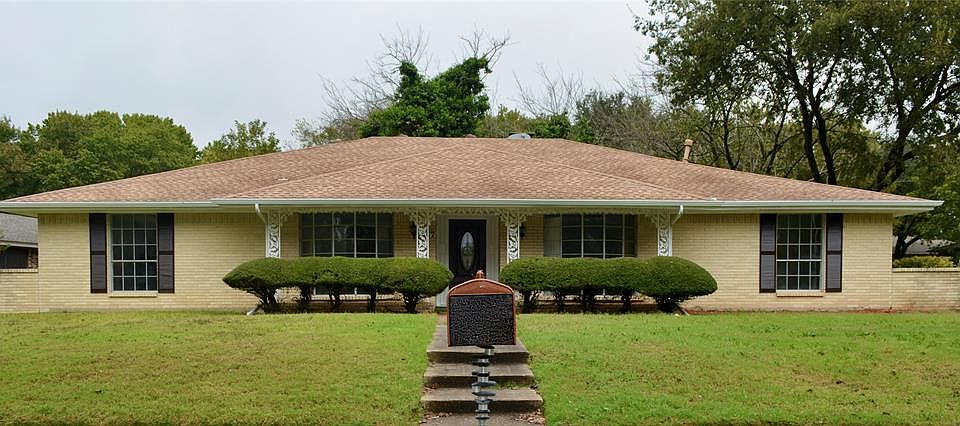 1st image of 1137 Joanna Cir