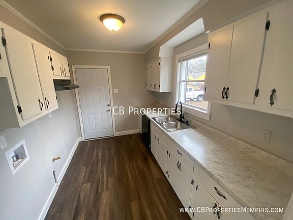 4th image of 2316 Alameda Ave