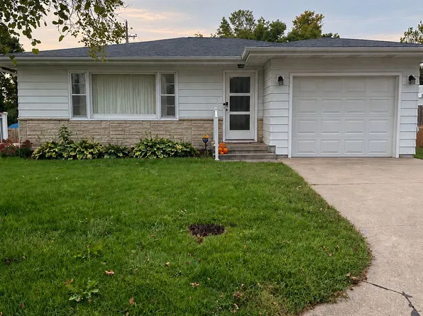 1015 23rd St, Auburn, NE 68305