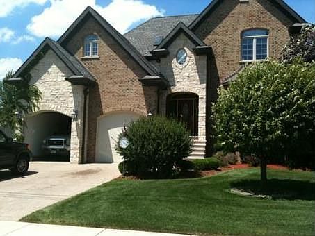 1st image of 6612 W 93rd St