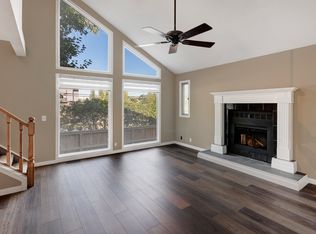 502 23rd Ave NE #502, Calgary, AB T2E 1W2
