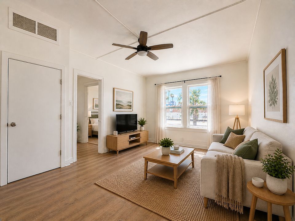 1st image of 301 S Kenmore Ave APT 307