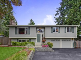 2422 215th Ave SE, Sammamish, WA 98075