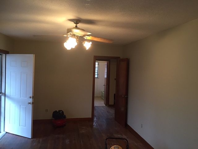 2nd image of 518 Fryant Ave