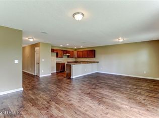 9303 Canary Ivy Ln, Jacksonville, FL 32219