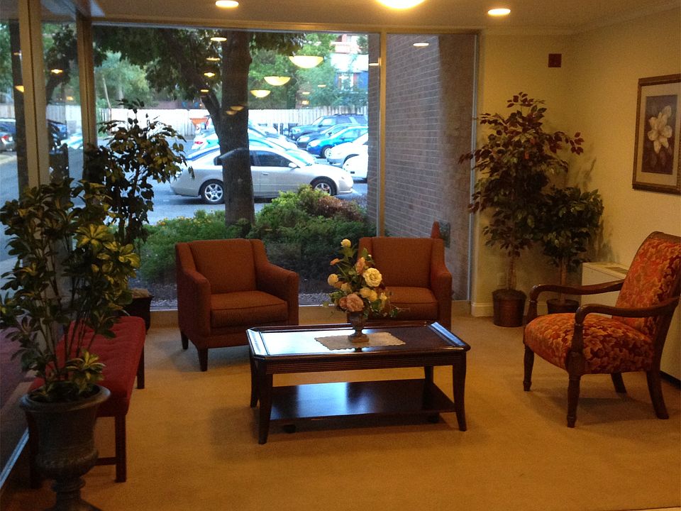 1st image of 4020 Washington Blvd APT 407