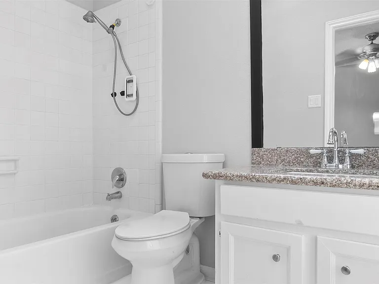668 N Eldridge Pkwy — Photo 14