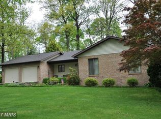 68 Crystal Brook Ln, Martinsburg, WV 25403