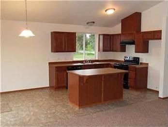 4th image of 16725 Nana Ct SE