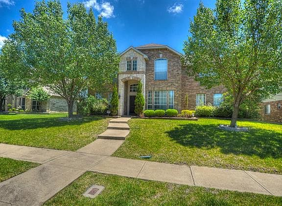 3rd image of 2404 Saddlehorn Dr