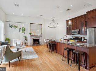 1714 Spruce St APT 5, Philadelphia, PA 19103