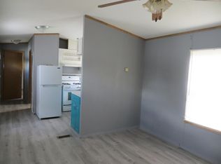 23 Midway Mobile Vlg, Halfmoon, NY 12065