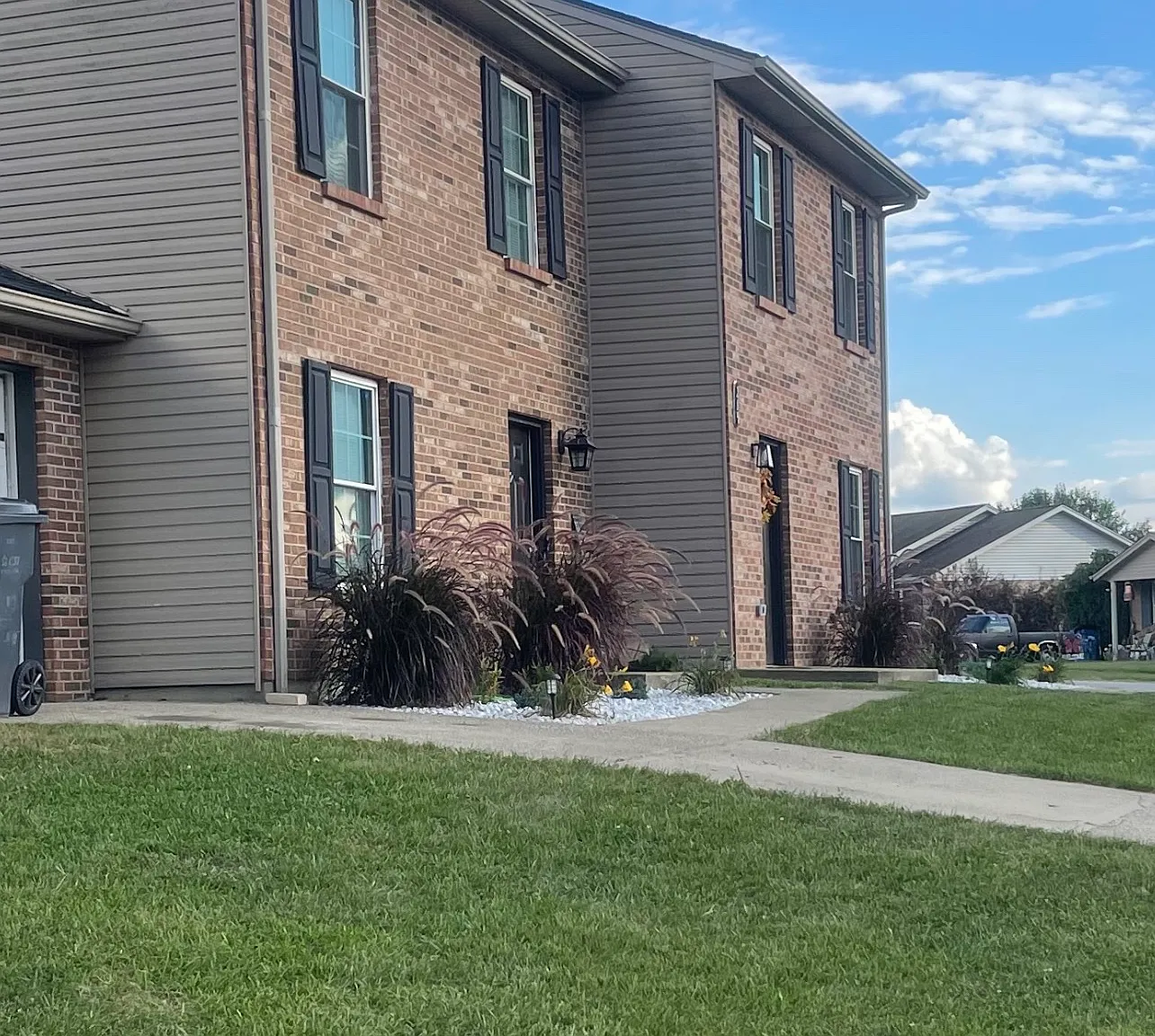 215 Barley Cir — Photo 1