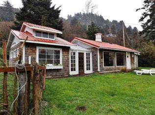 1190 King St, Yachats, OR