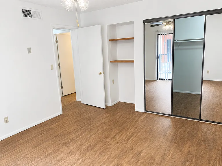 Rio Cancion Apartments — Photo 14