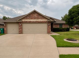 10605 NW 17th St, Yukon, OK 73099