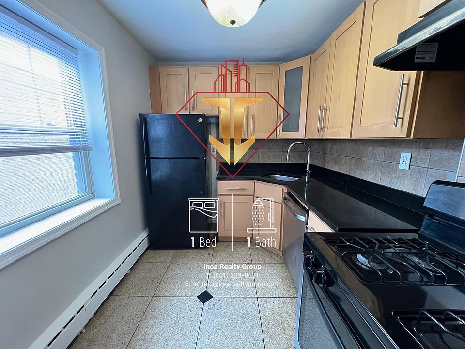 1st image of 39-41 Duncan Ave #6D