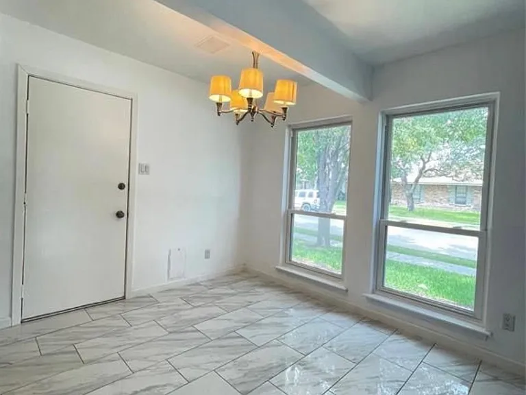 4101 Nightfall Dr — Photo 7