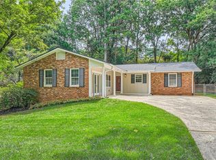 2571 Shetland Dr, Decatur, GA 30033