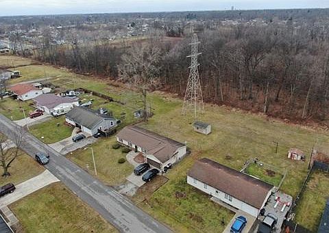 5th image of 2527 Chandler Dr