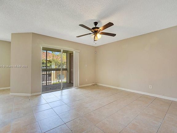 3rd image of 802 NW 92nd Ave #802