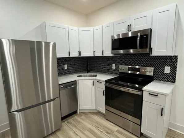 4817 N 15th St #A, Philadelphia, PA 19141