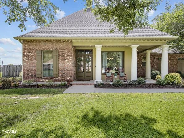 340 Nottingwood Ct, Opelousas, LA 70570