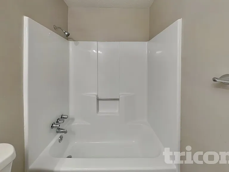 4251 Cary Dr — Photo 13