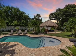 3206 E Palm Dr, Boynton Beach, FL 33435