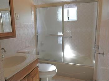 Full 4 piece bath has been newly updated