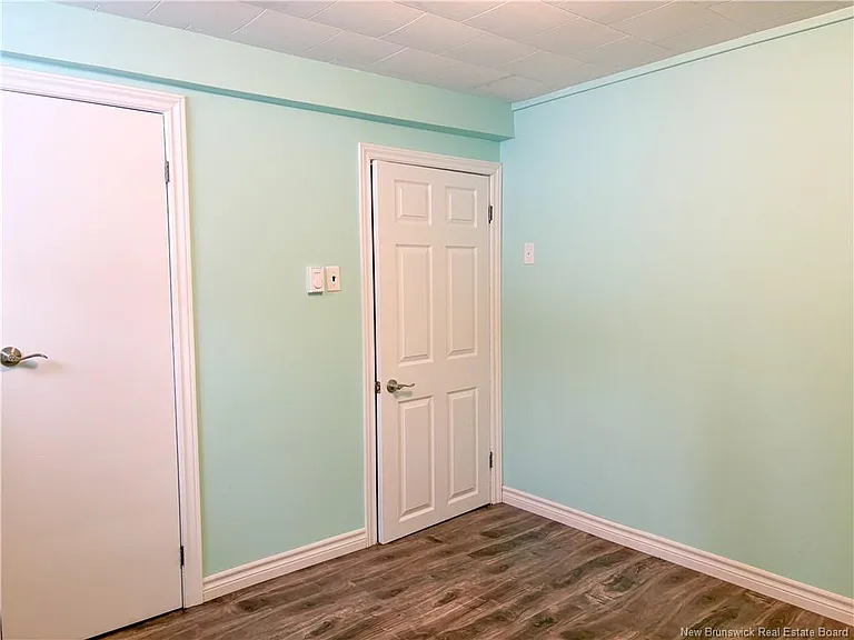 116 Union St — Photo 44