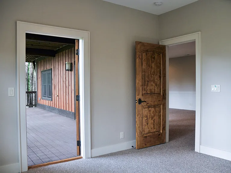 1054 Boar Ridge Rd — Photo 11