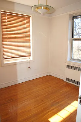 Sold by Landmarc Group | media 47