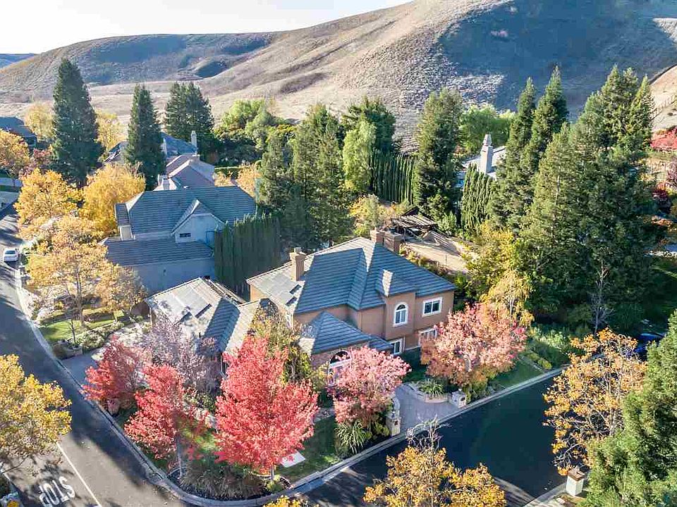 1st image of 3731 Deer Trail Dr