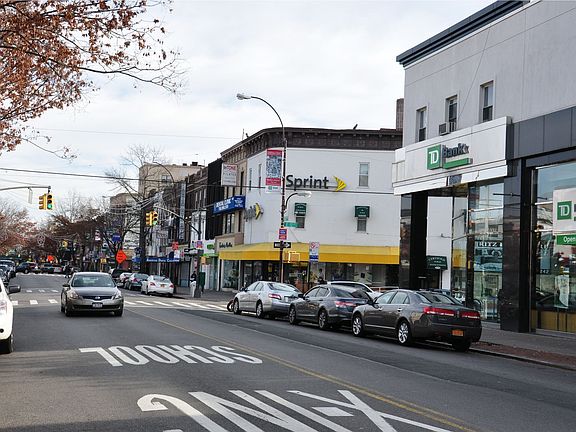 5th image of 1202 Kings Hwy