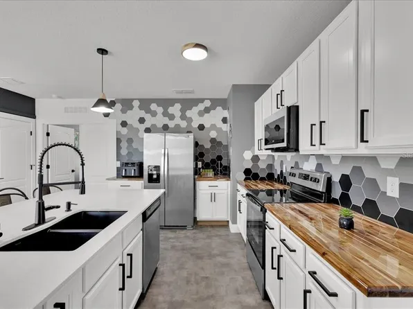 6763 Grace Hammock Rd, Harmony, FL 34773