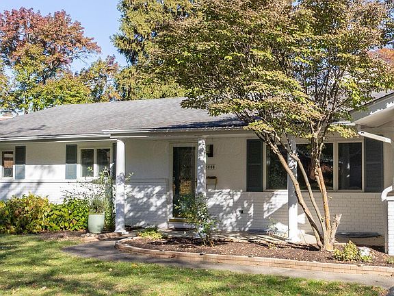 4th image of 3444 Sunningdale Way