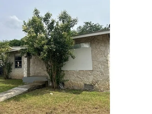 538 STERLING ST, San Antonio, TX 78220