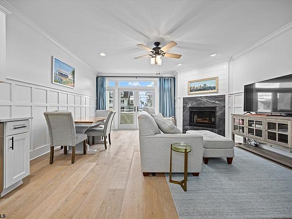 4th image of 7701 Atlantic Ave #15