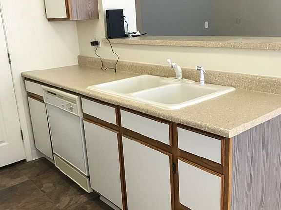 5th image of 278 E James Court Dr APT 306-278-30