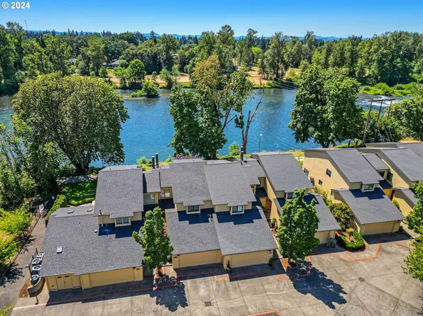 574 Wimbledon Ct, Eugene, OR 97401