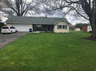943 Leslie Rd, Meadville, PA 16335