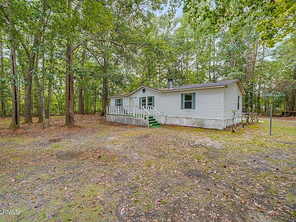 4th image of 1388 Trask Parkway