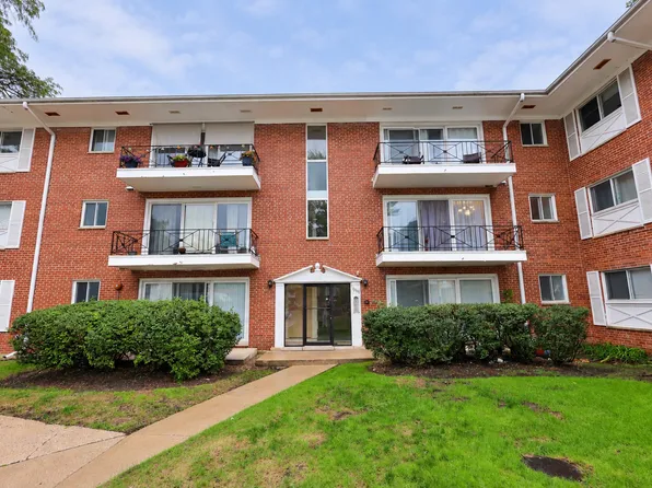 10113 Old Orchard Ct Unit 103, Skokie, IL 60076