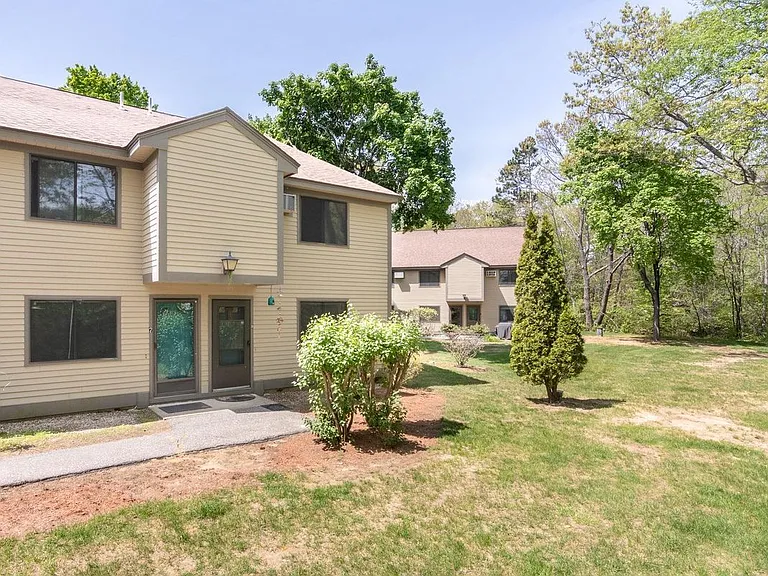 7 Swiftwater Dr #8 — Photo 3