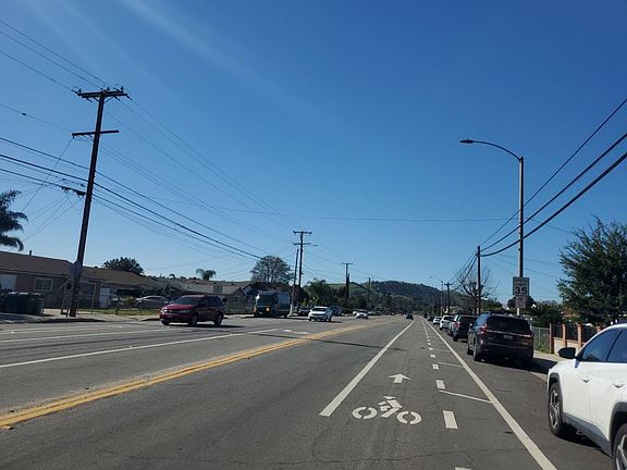 4th image of 511 W Phillips Blvd