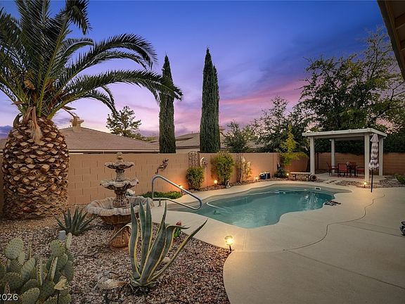 2nd image of 4453 Rometta Ave