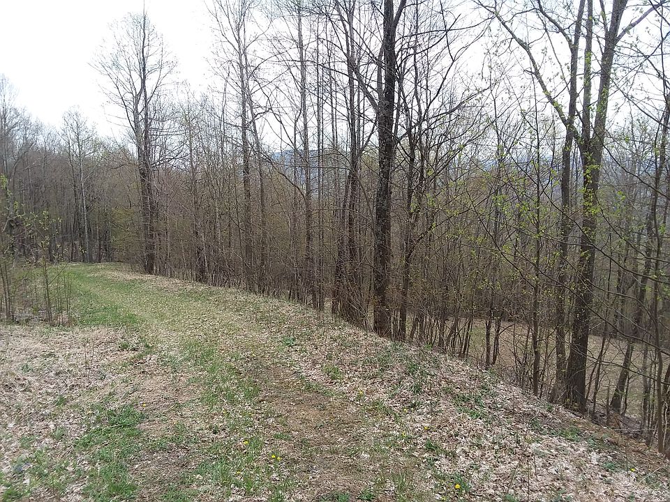 Wrap around drive way,